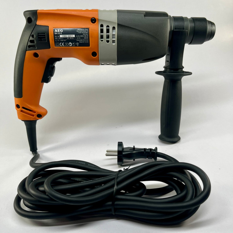 دریل چکشی چهار شیار AEG مدل BH 22 E